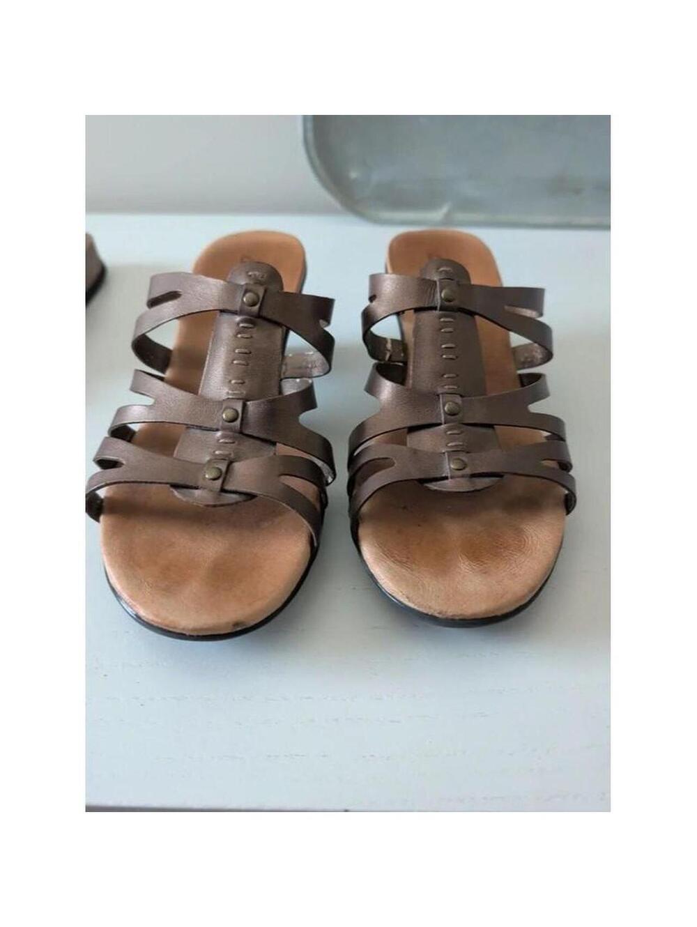Vintage Clarks Carrie Rose Metallic Bronze Leather Bendables Strappy Sandals 10